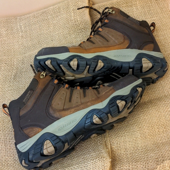 Skechers Hiking Boots Size 11 - Picture 5 of 10